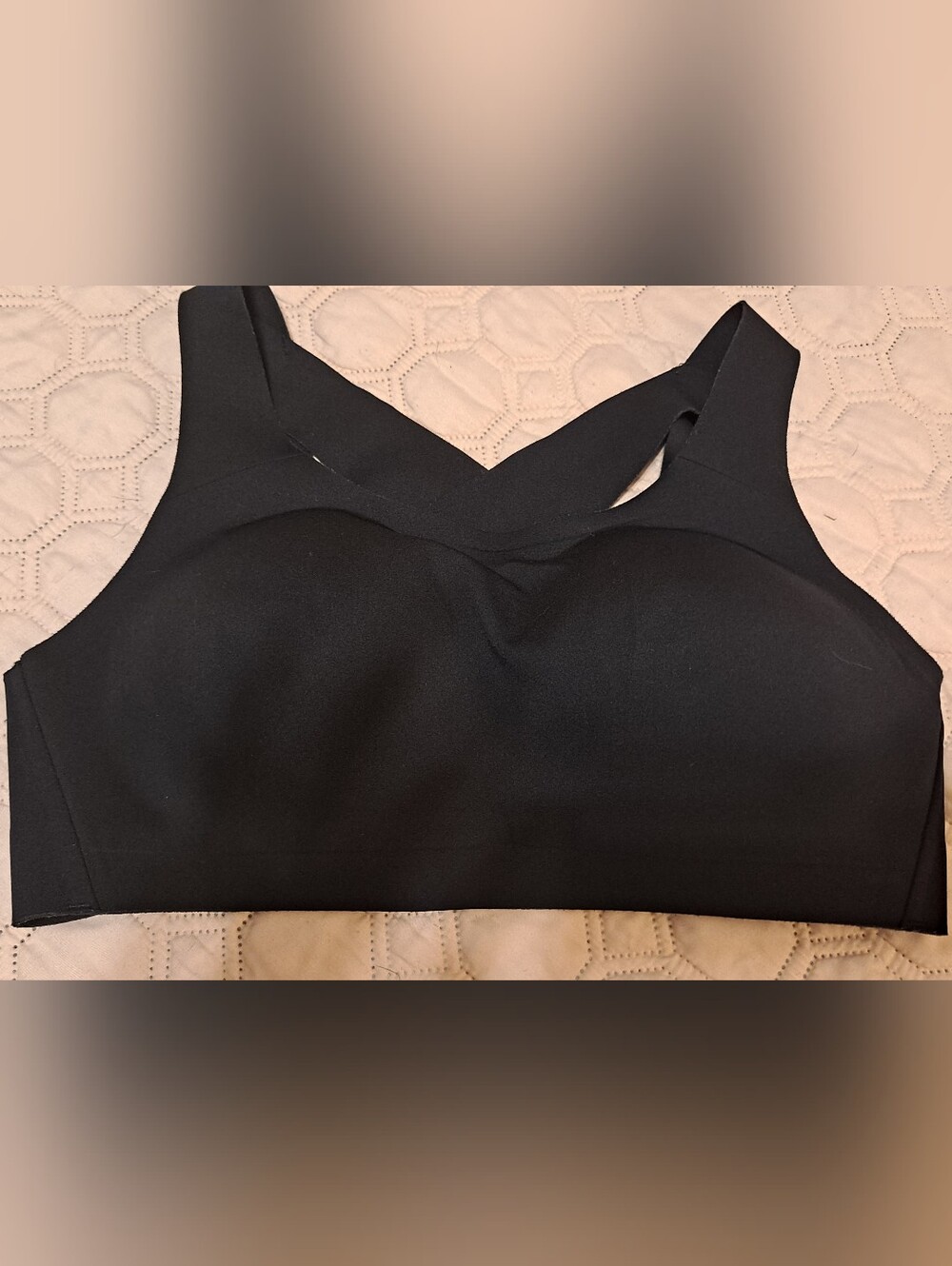 Lululemon Athleyic Black Women's Cross-Back Sports Bra Top 36C